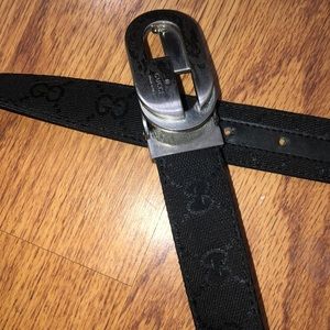Men’s Authentic Gucci belt size 48
